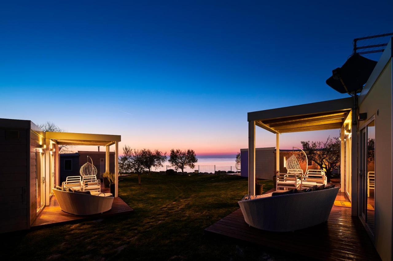 Mobile Homes Sunset Beach Замбратия Екстериор снимка