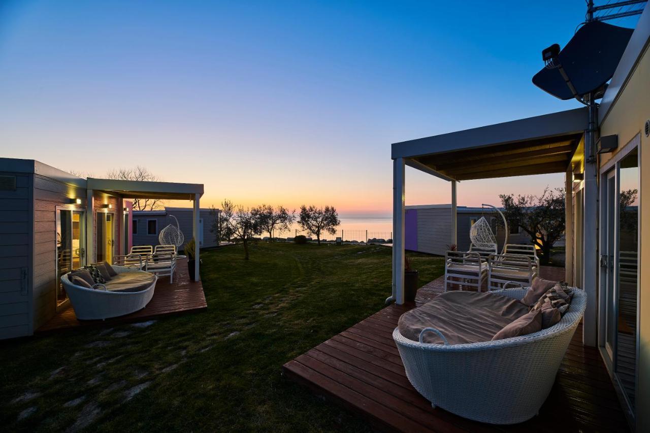 Mobile Homes Sunset Beach Замбратия Екстериор снимка